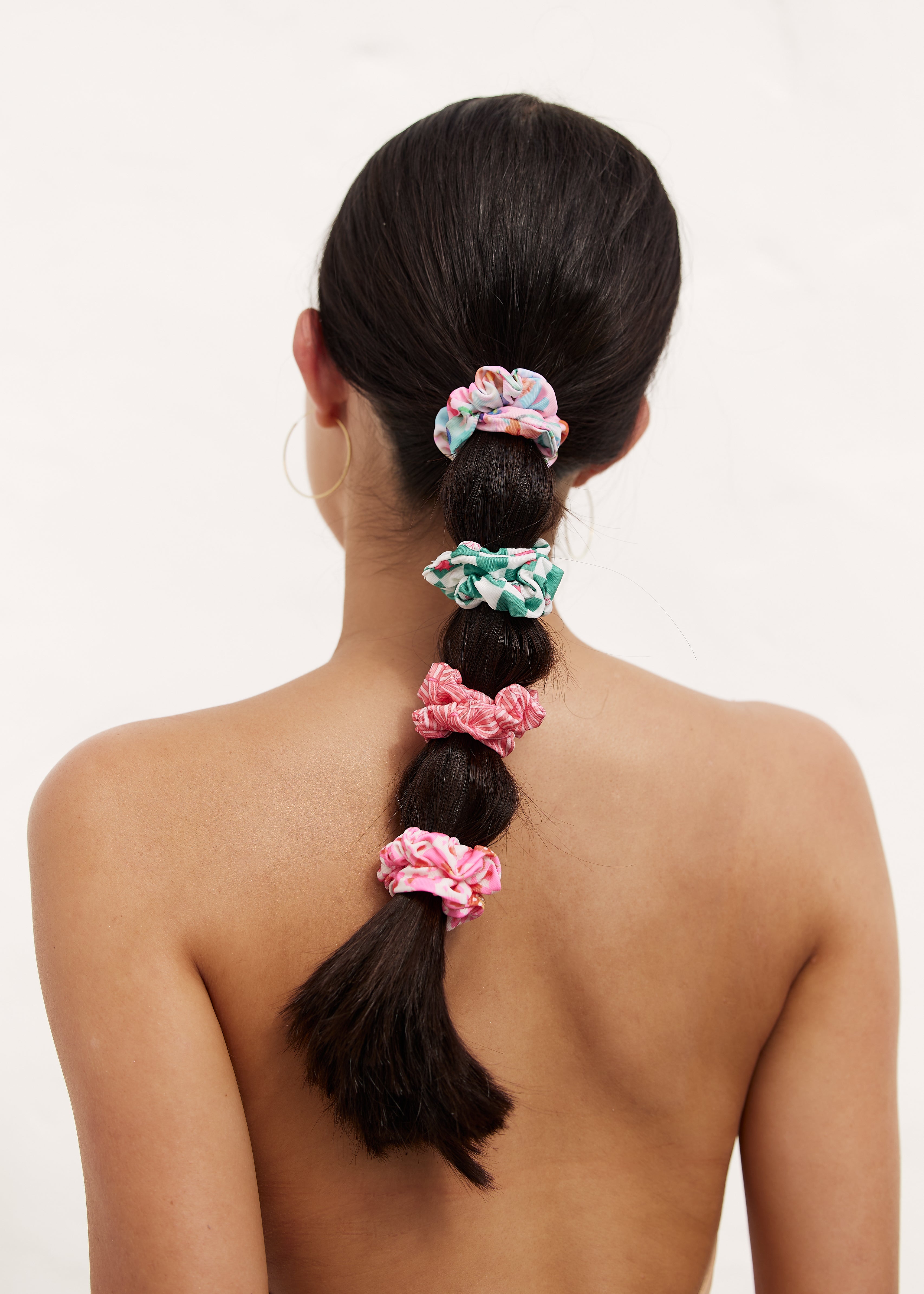 Pink/Green Scrunchies Set