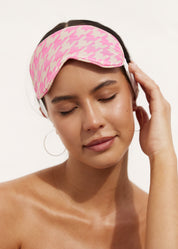 Chloe Eye Mask in Pink Houndstooth