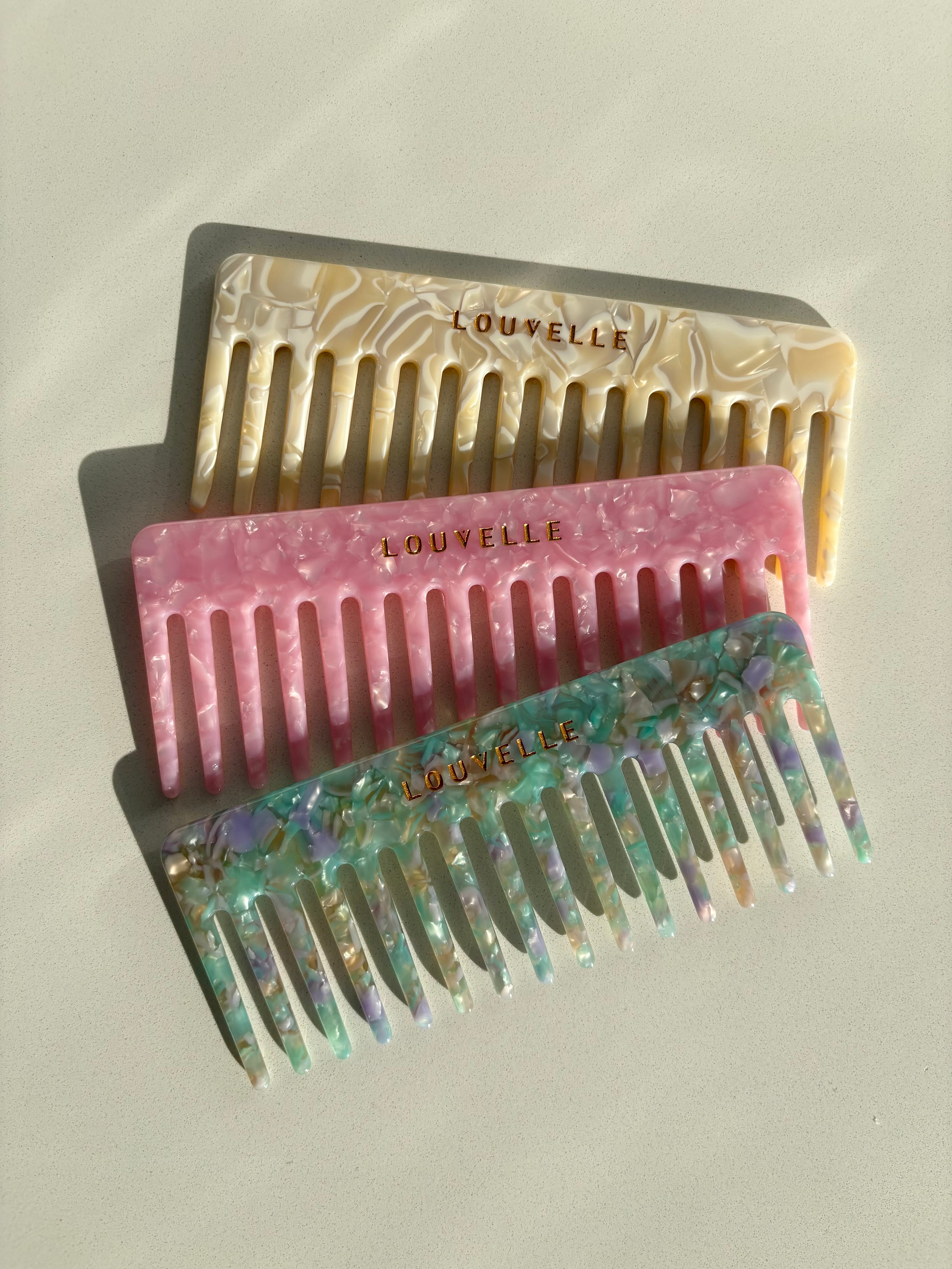 Wide Tooth Comb in Seafoam Green